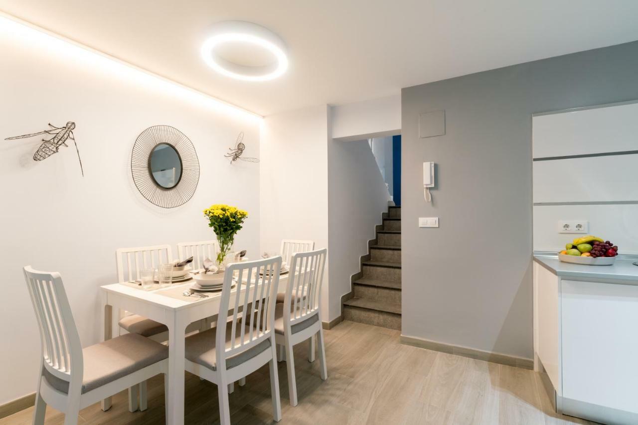Unique Homes Las Setas La Campana Sevilla Bagian luar foto