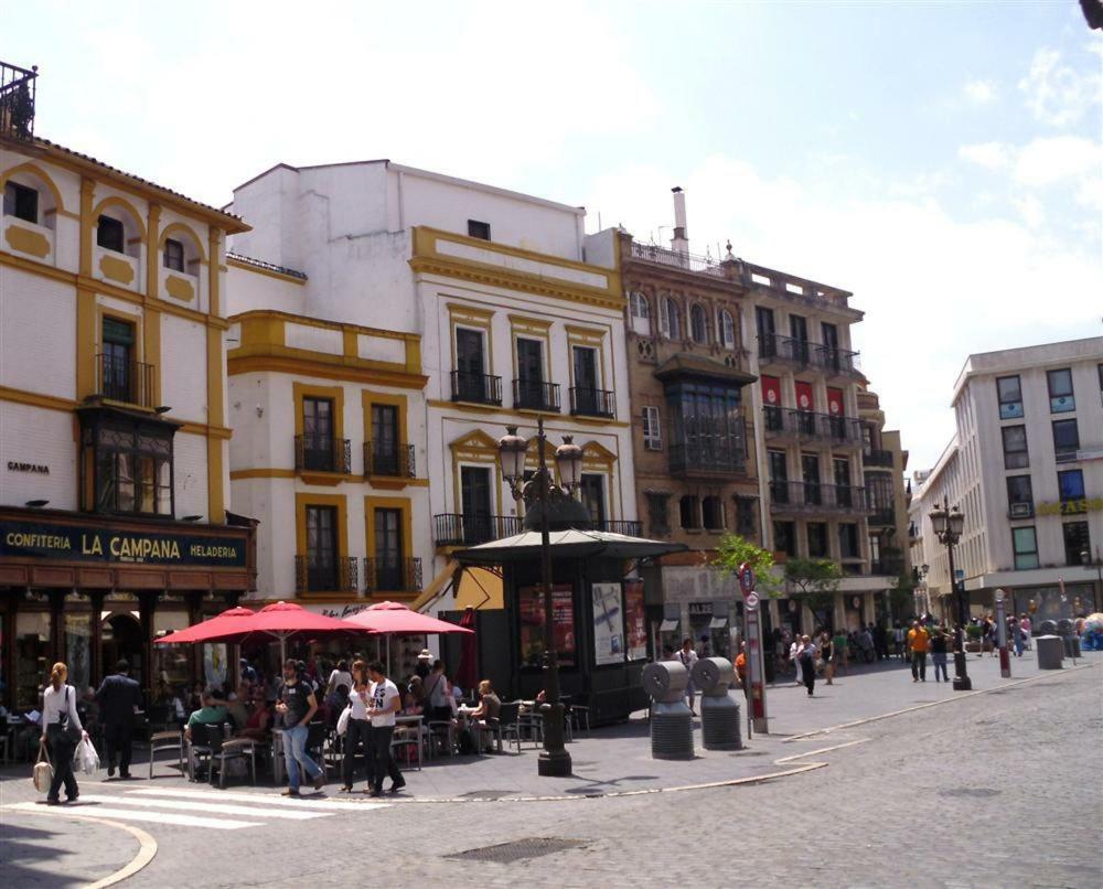 Unique Homes Las Setas La Campana Sevilla Bagian luar foto